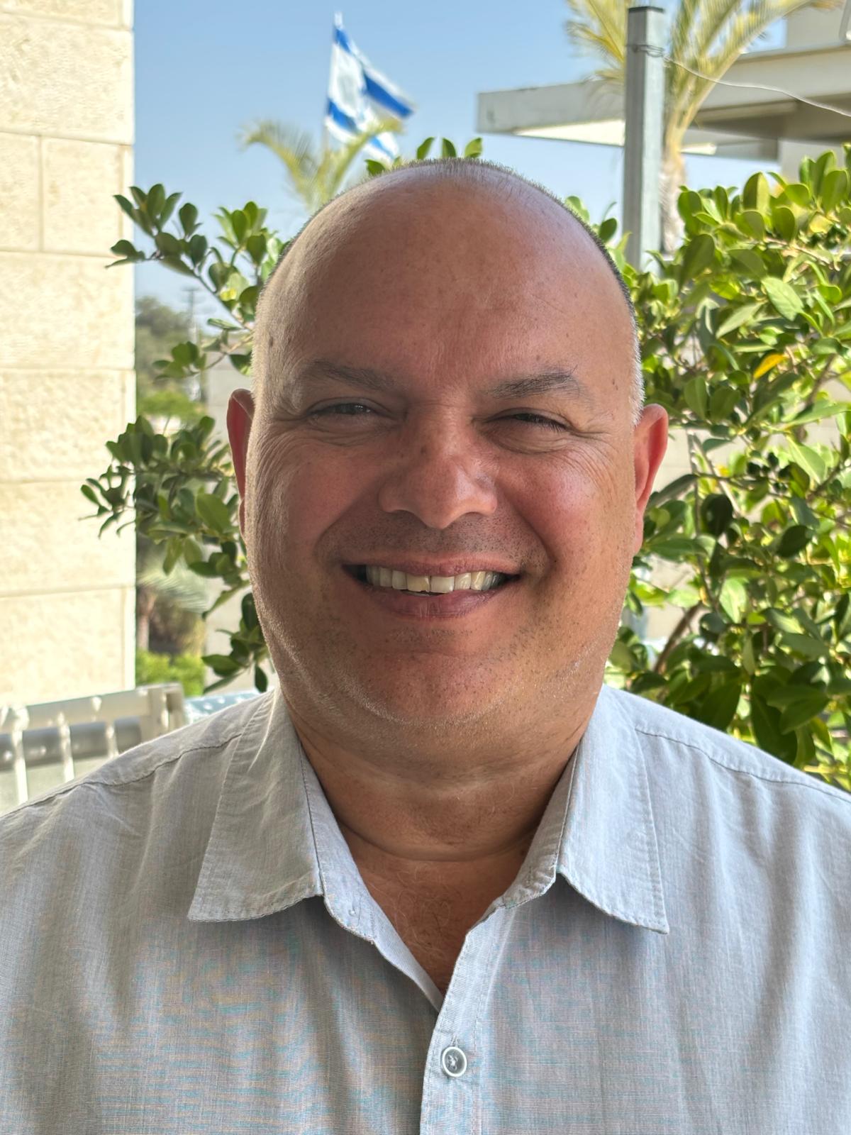 אדר שנהב