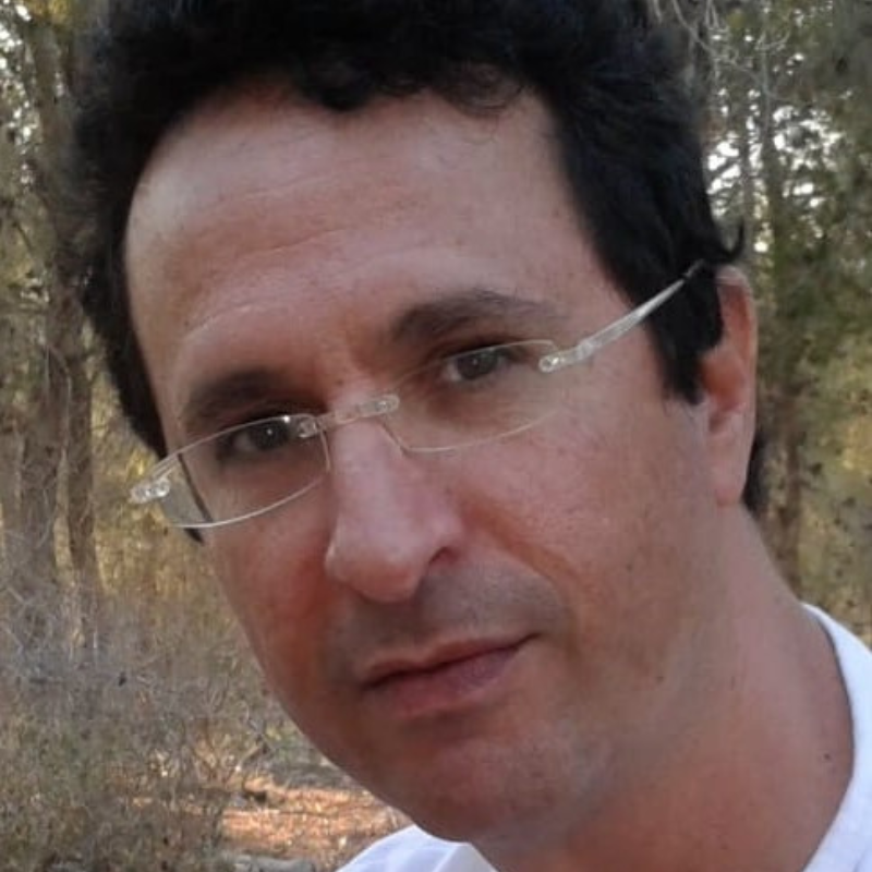 תום גודו זל