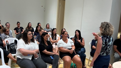 תמונה  של משתתפי התכנית מהפגישה עם רותם ידלין.jpg