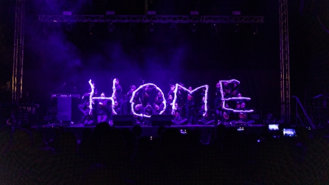 HOME.jpg