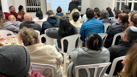 הרצאה של מורן מוסט בנושא ועדות חינוך ונוער אל מול המציאות החדשה.jpeg