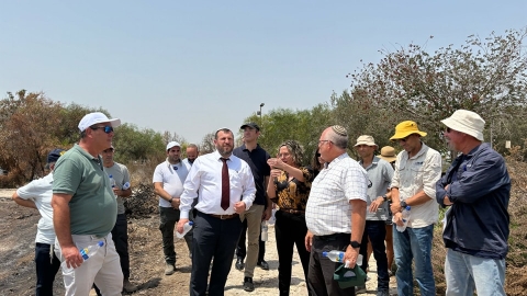 שר המורשת בתל שעלבים.jpg