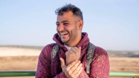 תמונה של יפתח זל מחייך.jpg