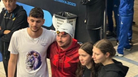 מצטלמים אחרי מקצה תחרותי.jpeg