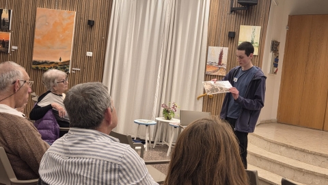 בשור נער בן 17 מתיכון הרצוג מספר את הסיפור של אורי אור לב  בכרמי יוסף.jpeg