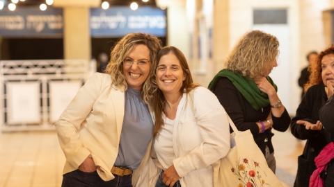 רותם ידלין עם אישה באירוע.jpg